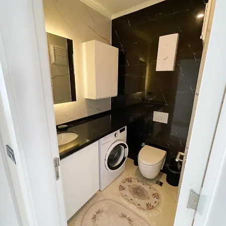 A Four-bedroom Flat Near The Sea In Konak Terrace ألانيا