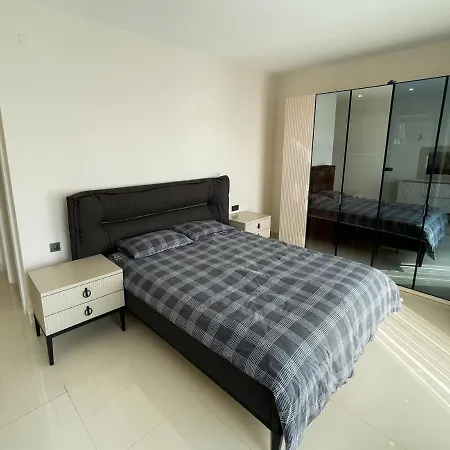 A Four-bedroom Flat Near The Sea In Konak Terrace ألانيا