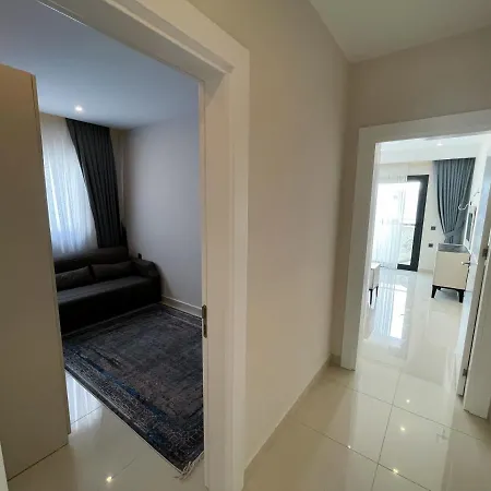 A Four-bedroom Flat Near The Sea In Konak Terrace ألانيا